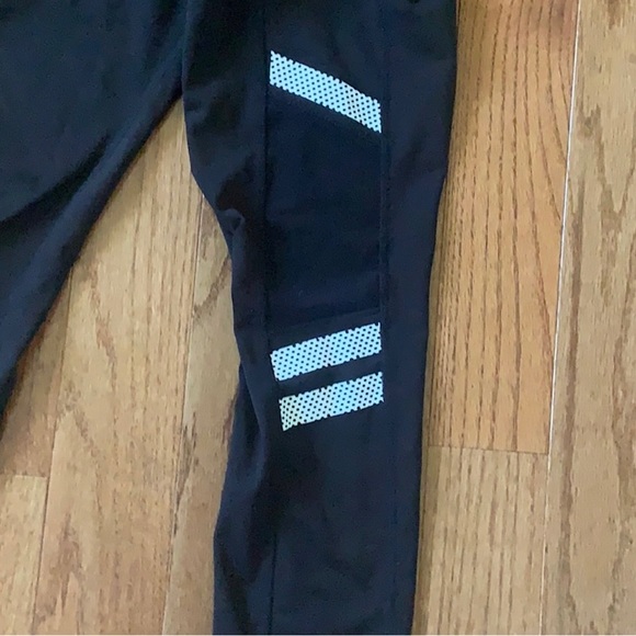 Embrace Your Love Leggings - Picture 4 of 5